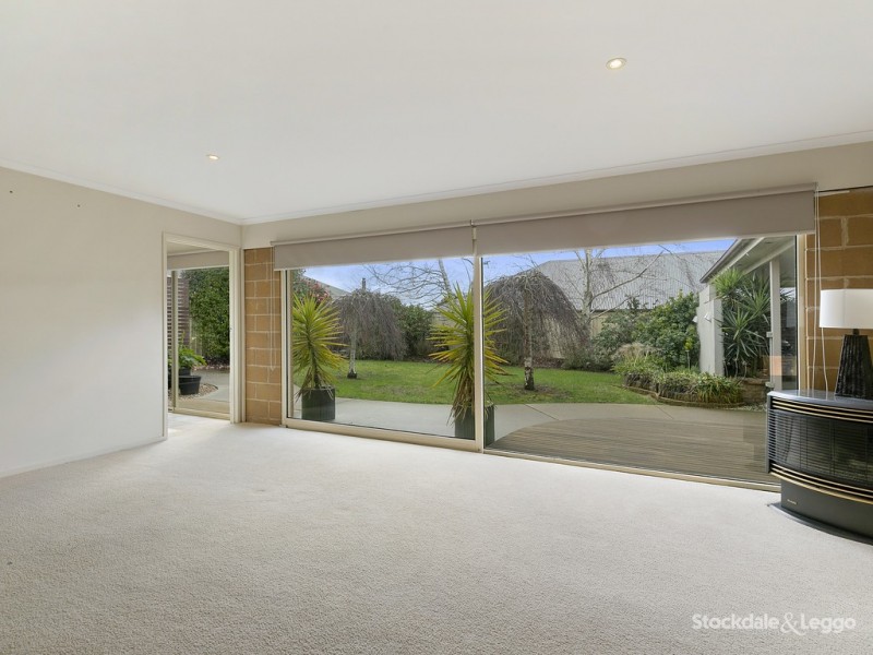 6 Carr Avenue, Leongatha VIC 3953