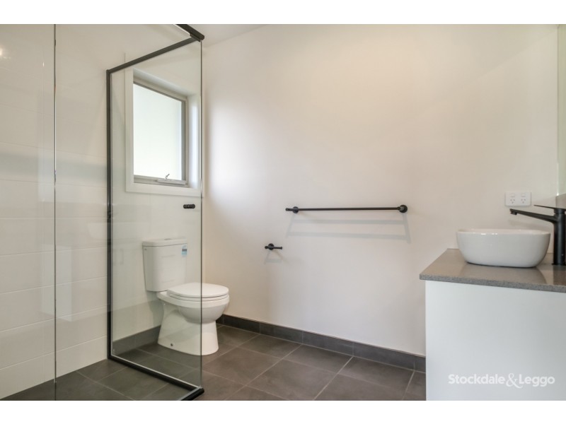 22 Willow Grove, Leongatha VIC 3953