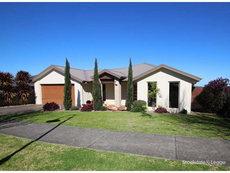 18 Parkside Close, Leongatha VIC 3953