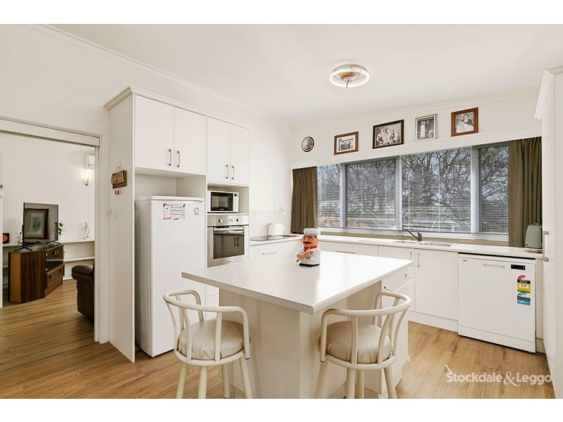 22 Blackmore Avenue, Leongatha VIC 3953