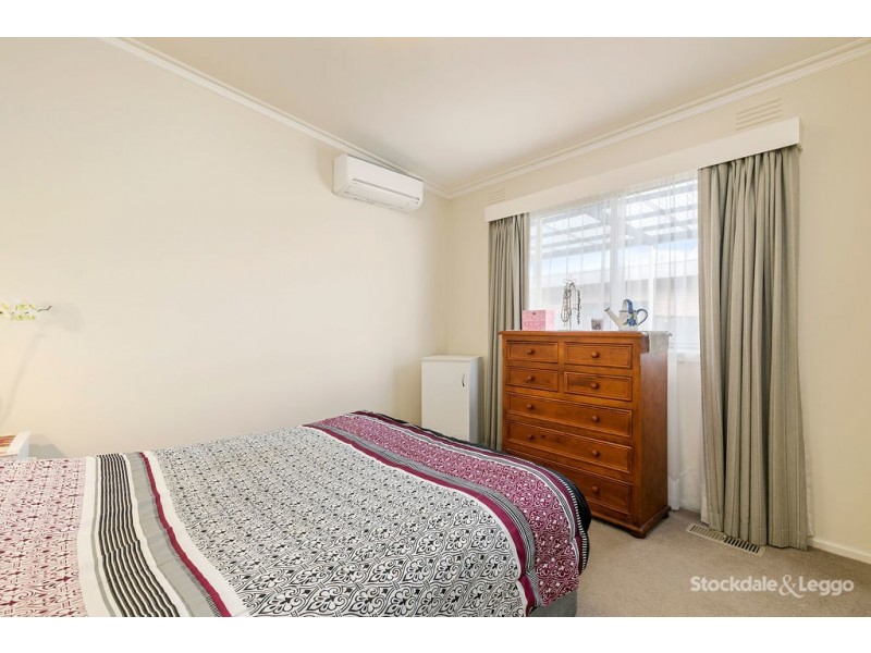 22 Blackmore Avenue, Leongatha VIC 3953