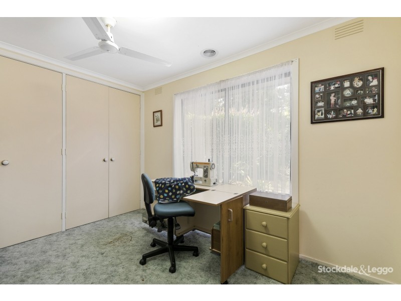 8 Valley View Crescent, Leongatha VIC 3953