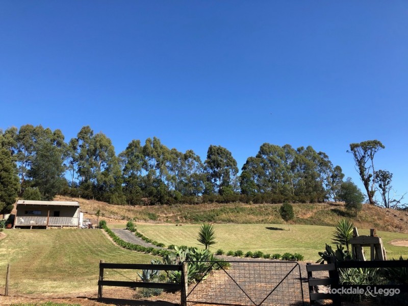 149 Griggs Road, Hallston VIC 3953