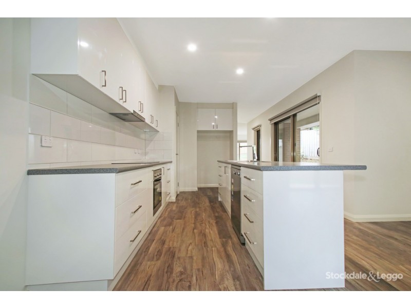 23 Willow Grove, Leongatha VIC 3953