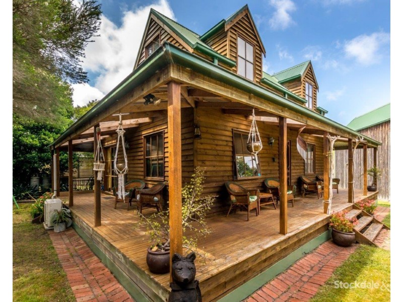 22 Birrahlea Street, Waratah Bay VIC 3959