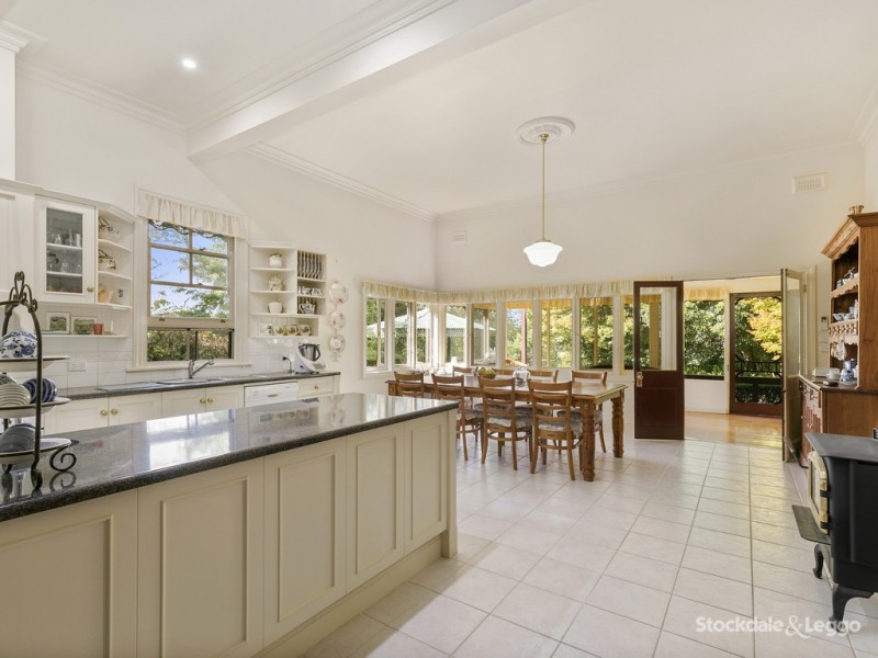 355 One Chain Road, Kardella VIC 3951