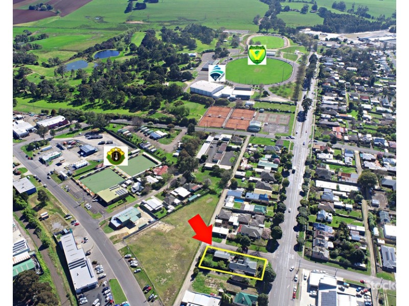 24 Roughead Street, Leongatha VIC 3953