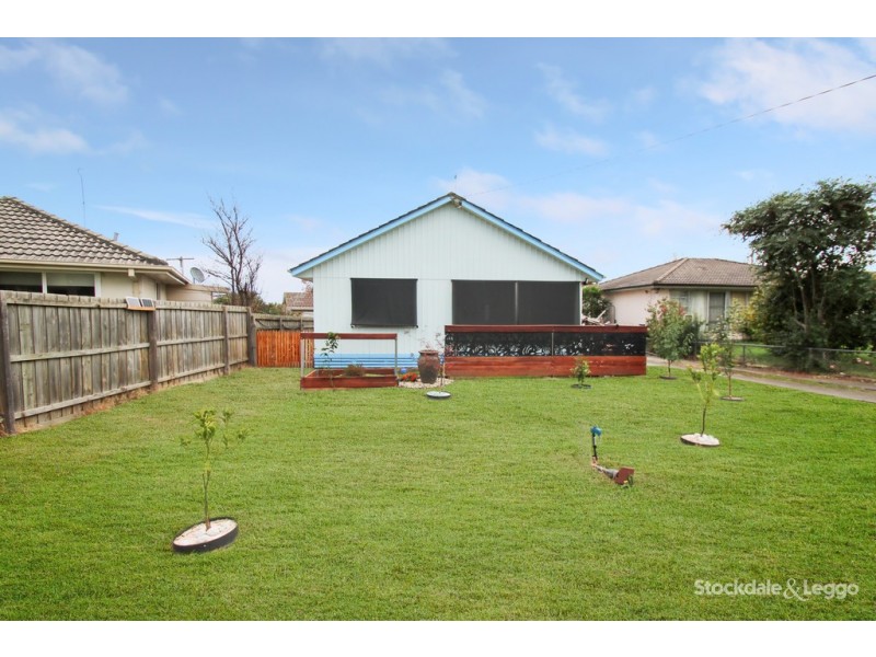 14 Sloan Avenue, Leongatha VIC 3953