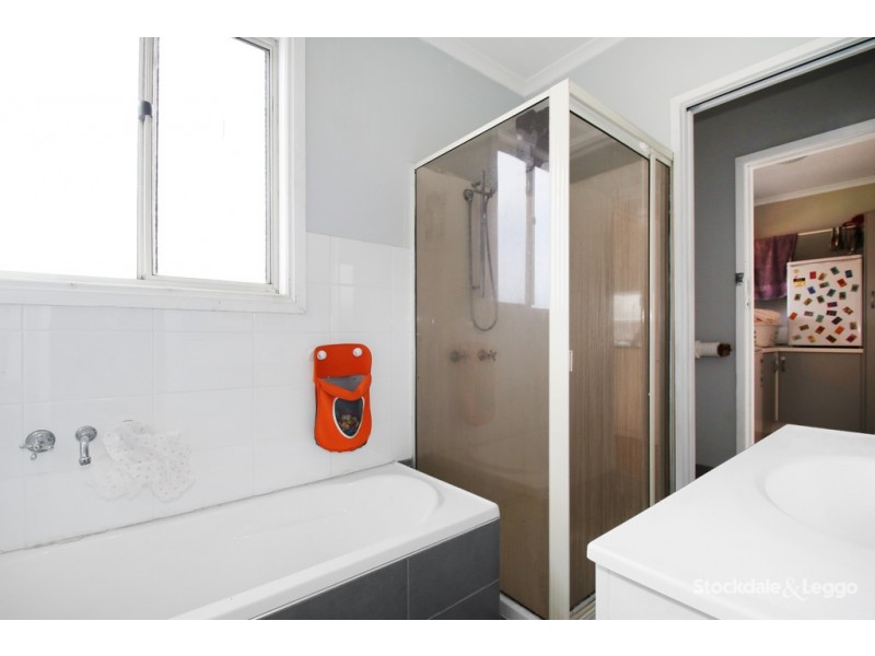 14 Sloan Avenue, Leongatha VIC 3953