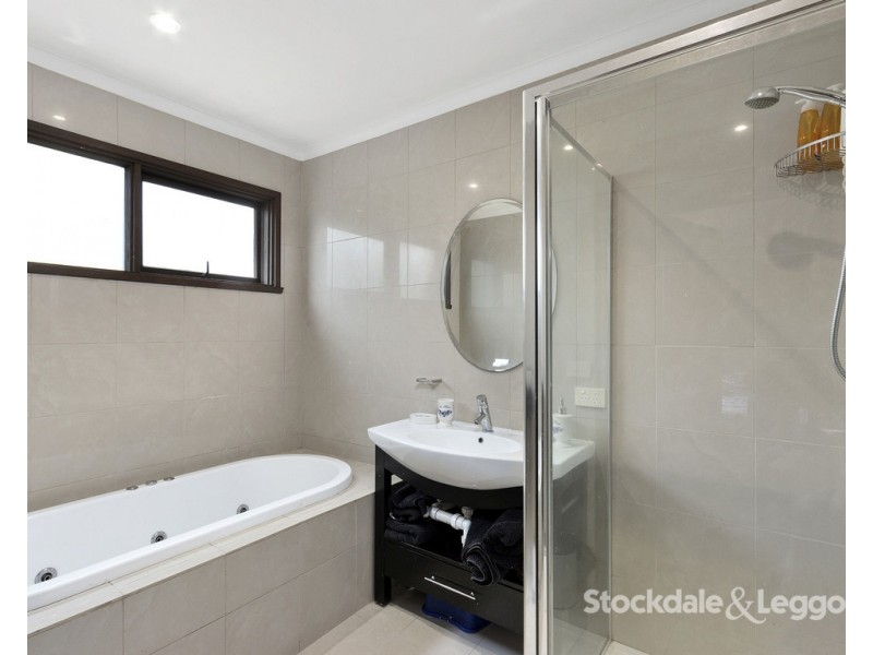 16 Millicent Street, Leongatha VIC 3953