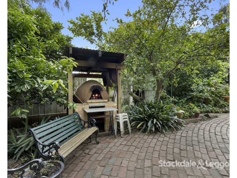 16 Millicent Street, Leongatha VIC 3953