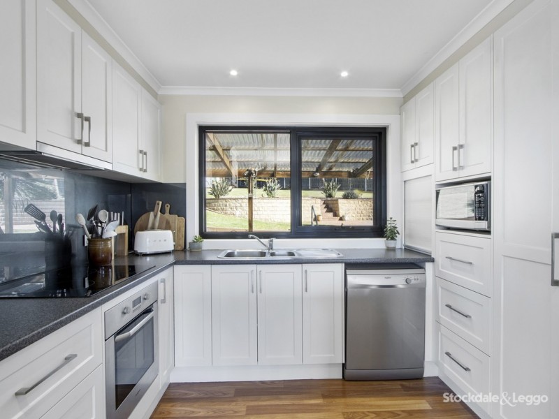 8 Chamberlain Drive, Leongatha VIC 3953