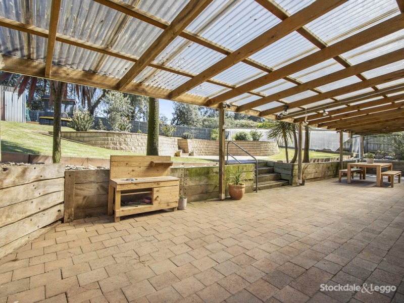 8 Chamberlain Drive, Leongatha VIC 3953