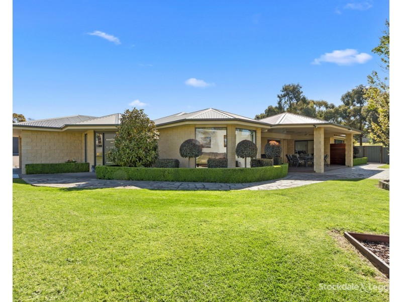 4 Cambridge Court, Leongatha VIC 3953