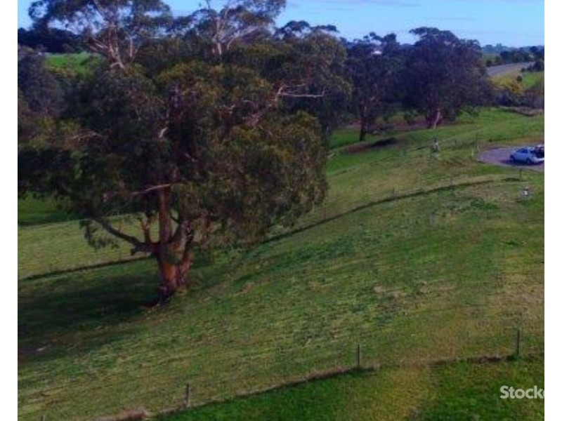 7 Hennessy Court, Bena VIC 3946