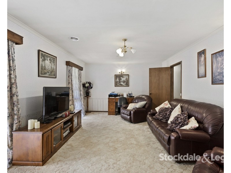 27 Bent Street, Leongatha VIC 3953