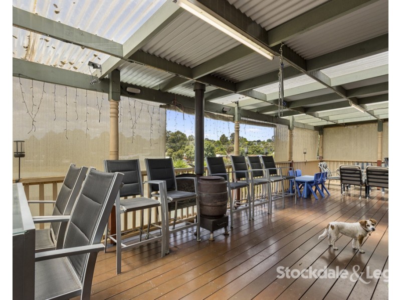 27 Bent Street, Leongatha VIC 3953