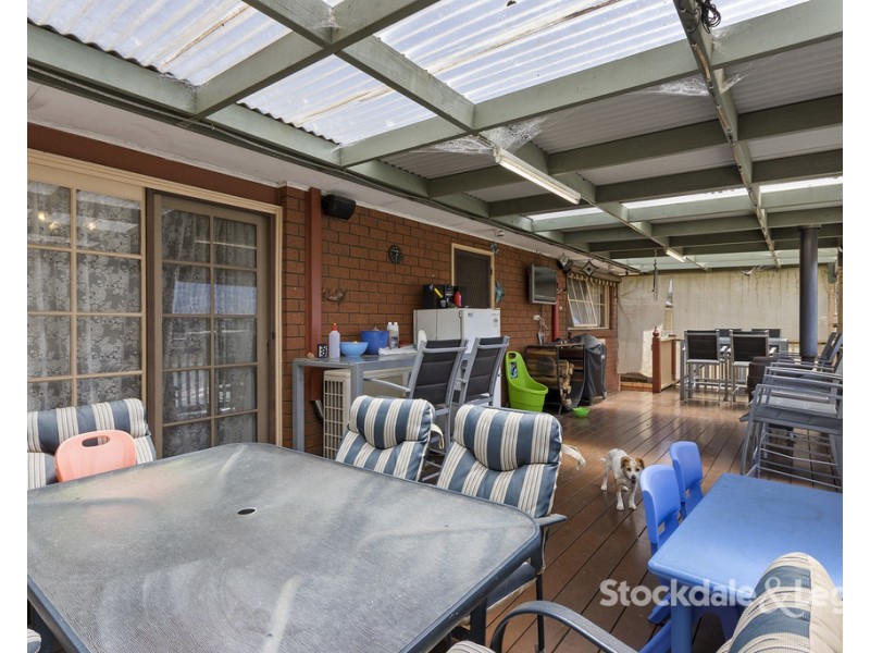 27 Bent Street, Leongatha VIC 3953