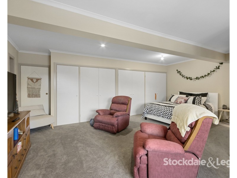 27 Bent Street, Leongatha VIC 3953