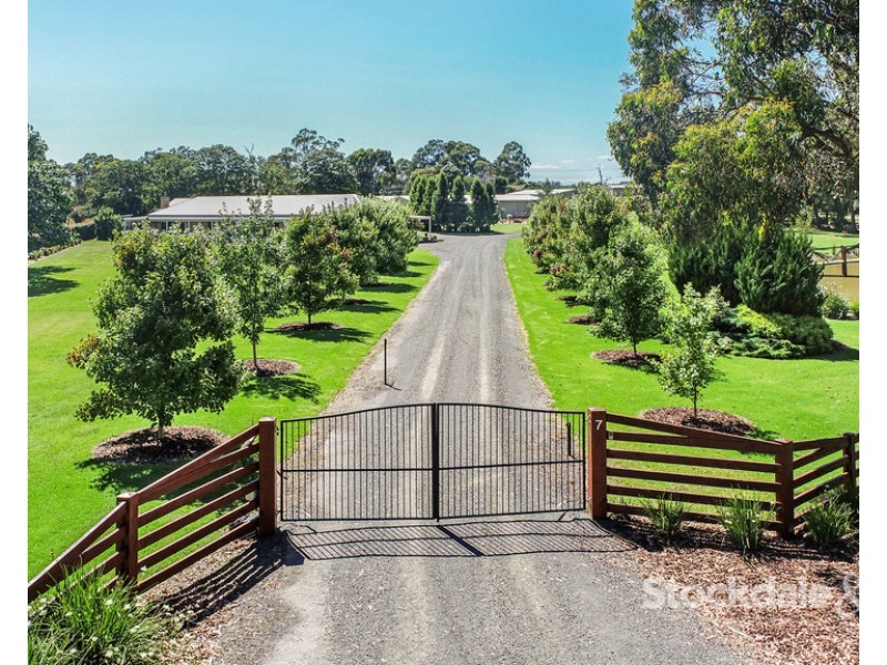 7 Carmodys Road, Leongatha VIC 3953