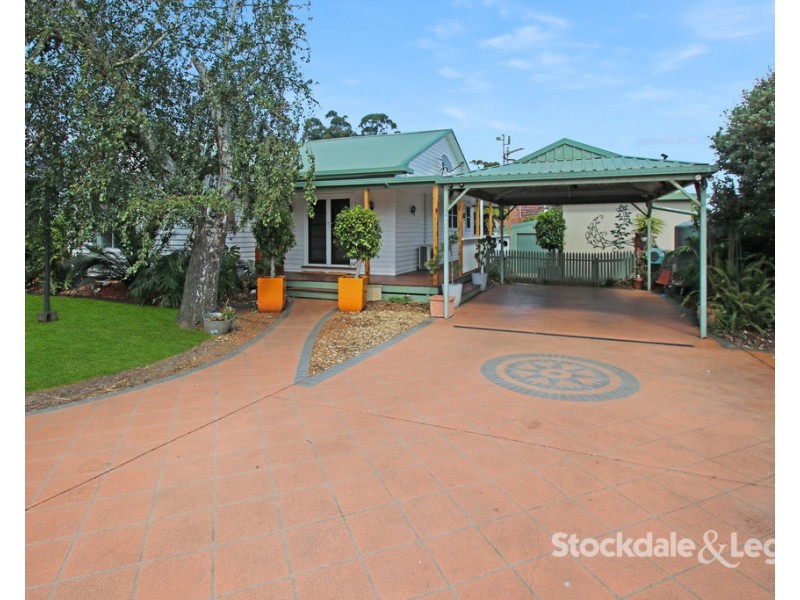 16 Brumley Street, Leongatha VIC 3953