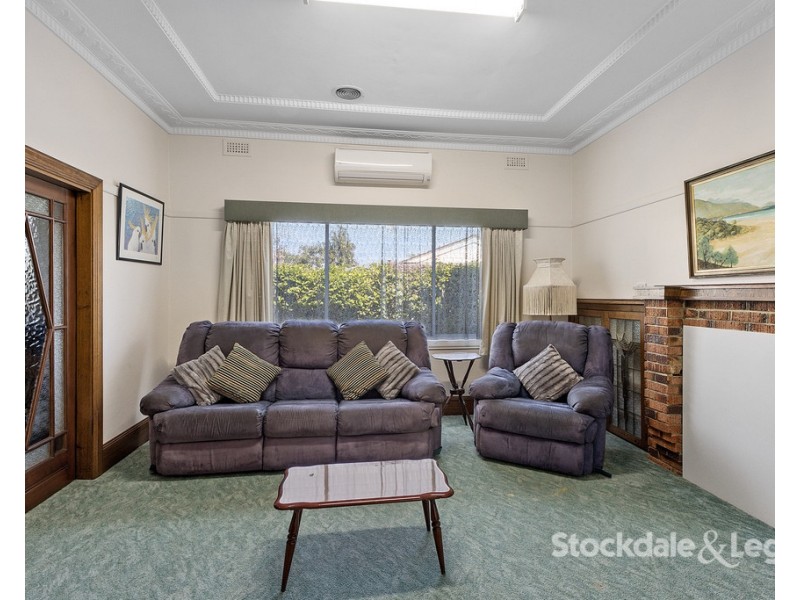 11 Ogilvy Street, Leongatha VIC 3953