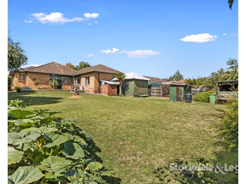 11 Ogilvy Street, Leongatha VIC 3953