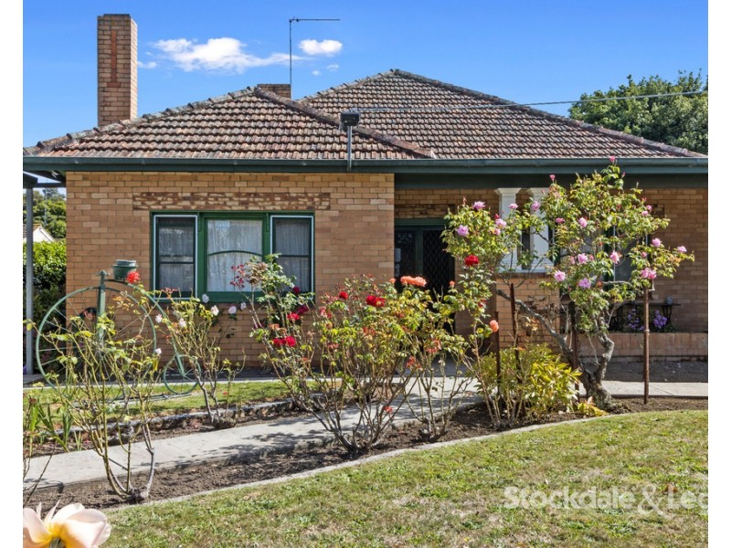 11 Ogilvy Street, Leongatha VIC 3953