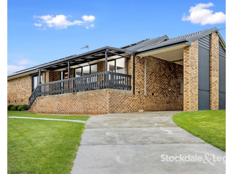 16 Mary Rogers Crescent, Leongatha VIC 3953