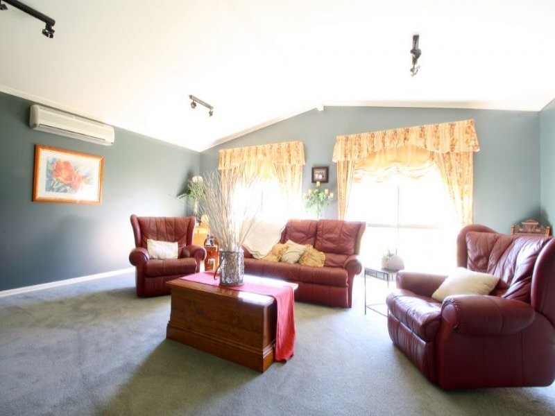10 Cashin Road, Leongatha South VIC 3953