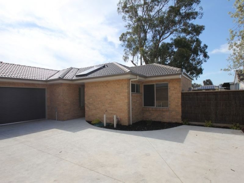 15 Allison Street, Leongatha VIC 3953