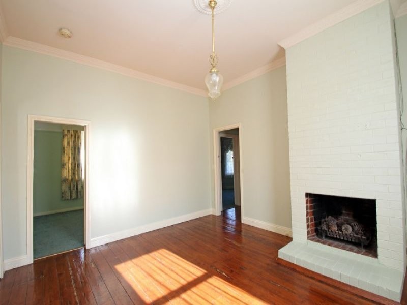 39 Bent Street, Leongatha VIC 3953