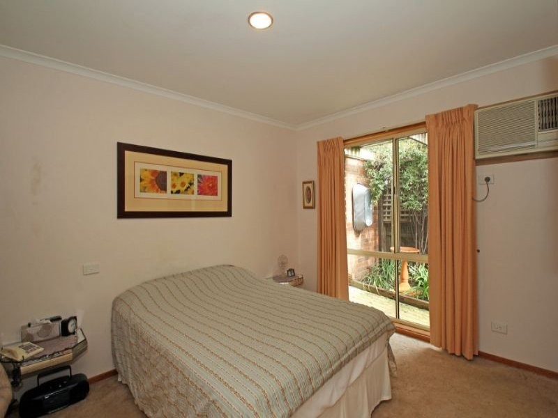 2/2 Conway Street, Leongatha VIC 3953