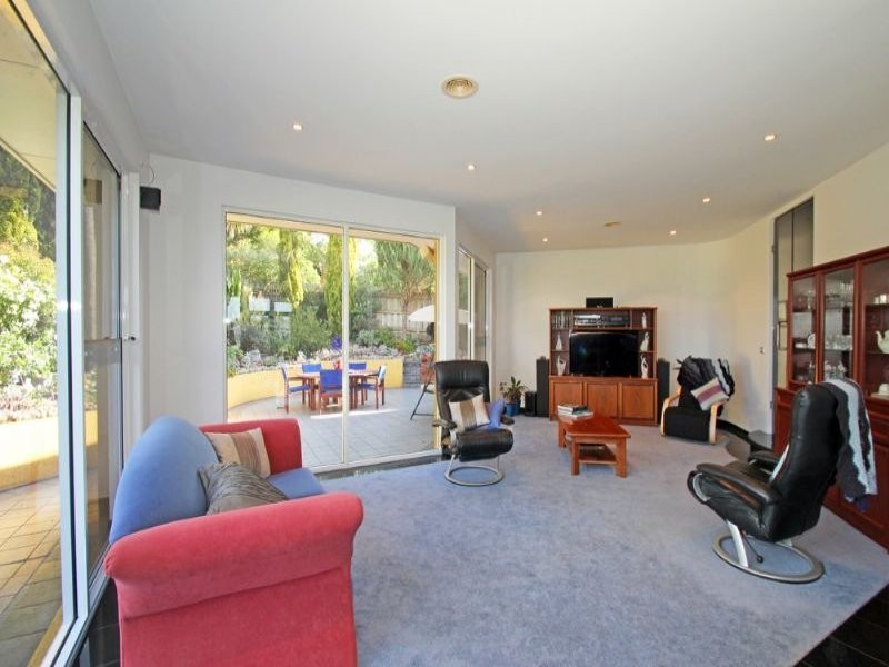 8 Scarlett Close, Leongatha VIC 3953