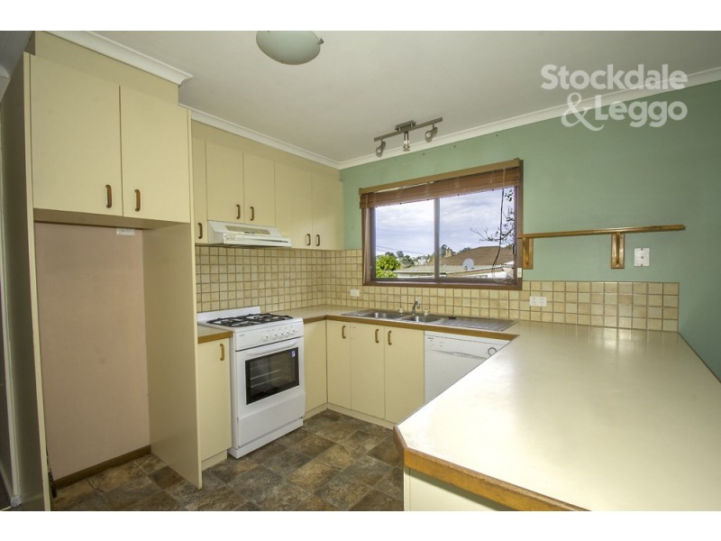 28 Bent Street, Leongatha VIC 3953