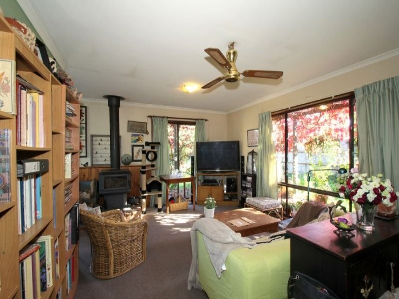 28 Bent Street, Leongatha VIC 3953