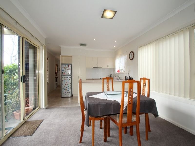 24 Davison Street, Leongatha VIC 3953