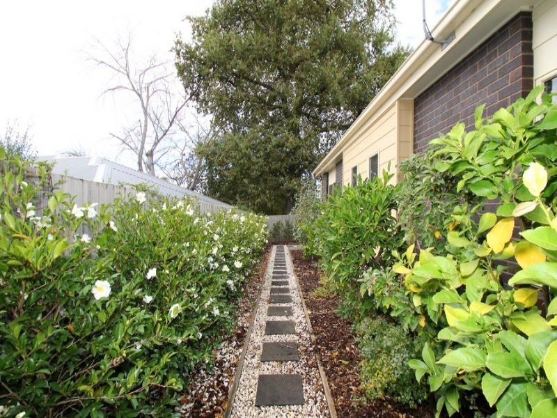 24 Davison Street, Leongatha VIC 3953