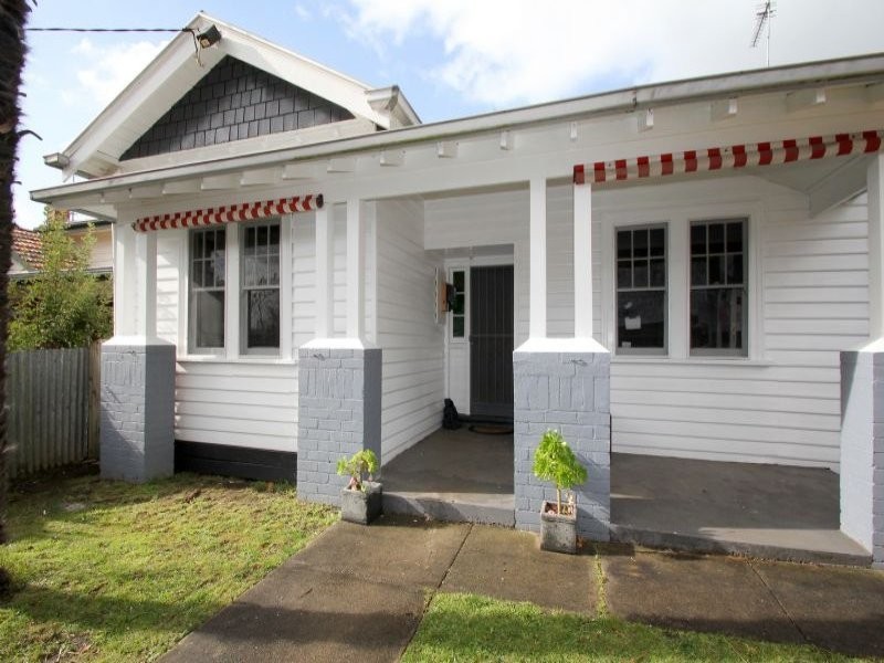 9 Long Street, Leongatha VIC 3953