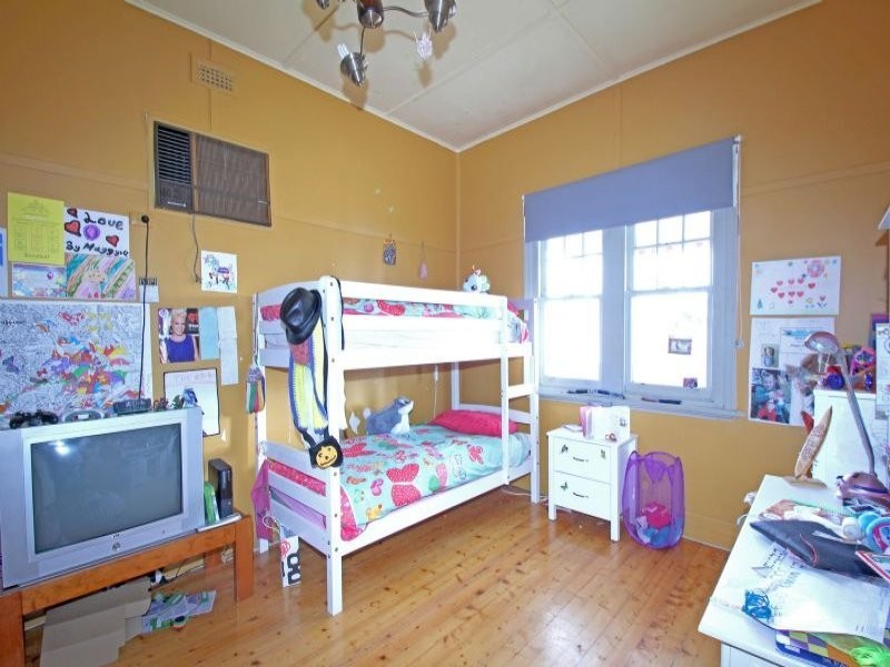 9 Long Street, Leongatha VIC 3953