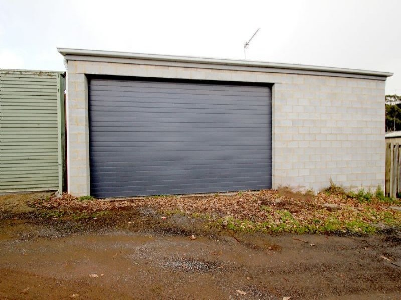 9 Long Street, Leongatha VIC 3953