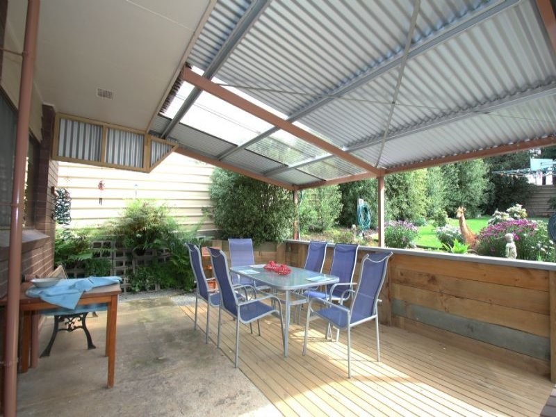 12 Horn Street, Leongatha VIC 3953