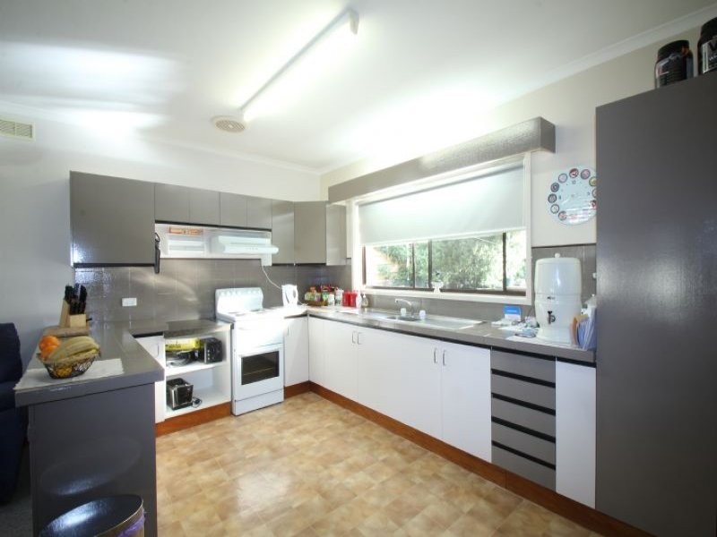 12 Horn Street, Leongatha VIC 3953