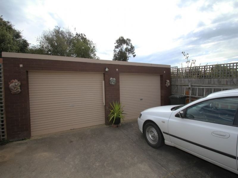 12 Horn Street, Leongatha VIC 3953