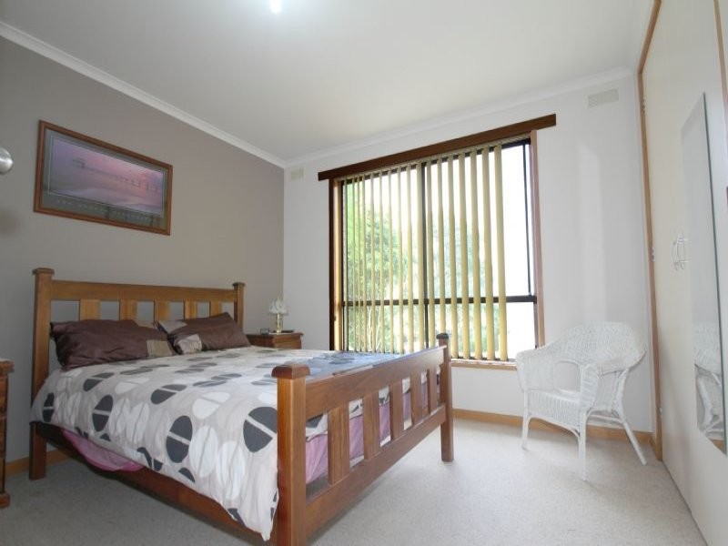 12 Horn Street, Leongatha VIC 3953