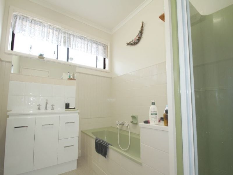 12 Horn Street, Leongatha VIC 3953