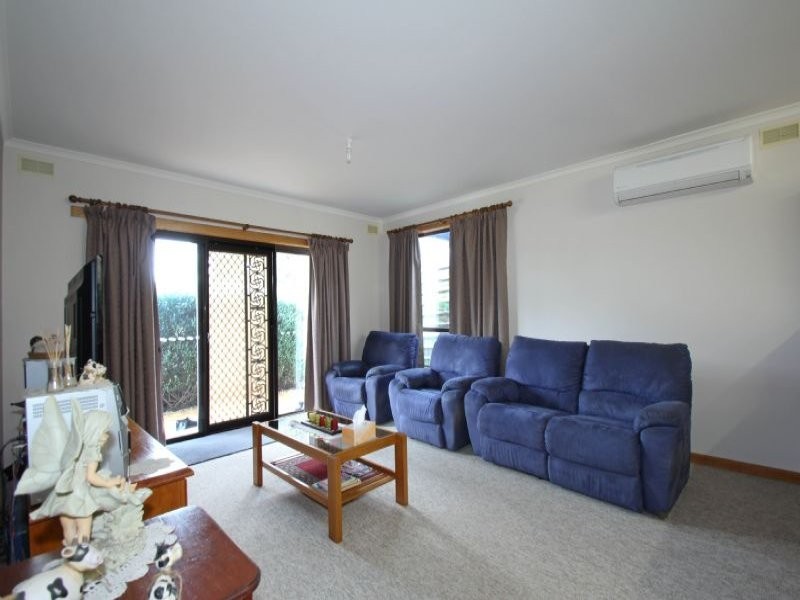 12 Horn Street, Leongatha VIC 3953