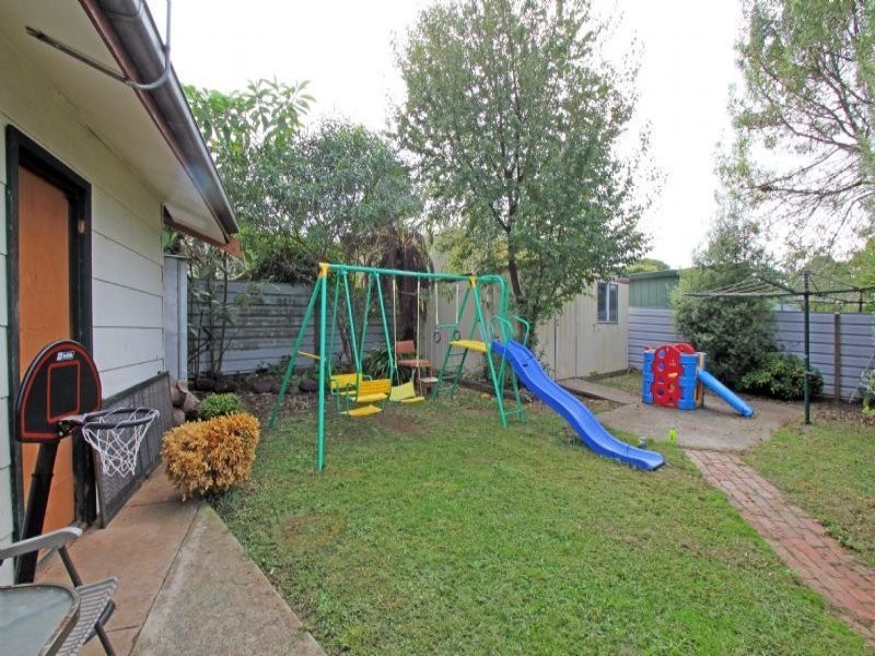 9 Bazley Street, Leongatha VIC 3953