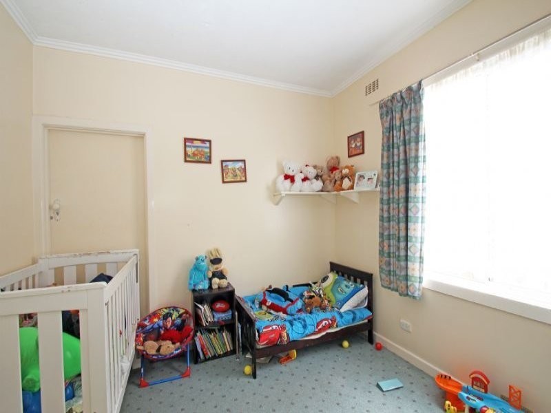 9 Bazley Street, Leongatha VIC 3953