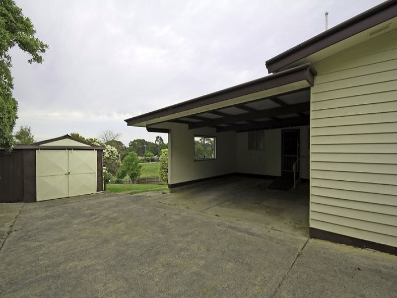 16 Watt Street, Leongatha VIC 3953